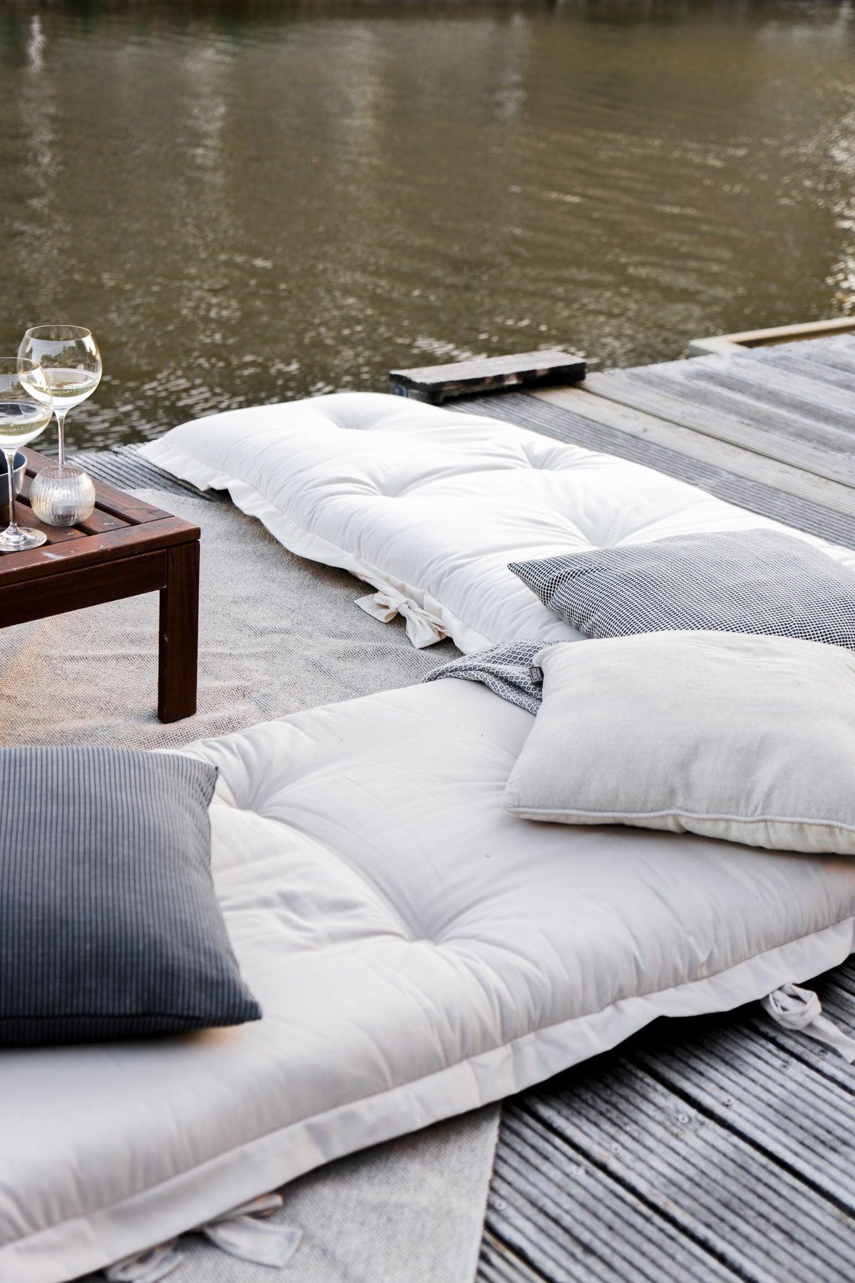 ASSISE ET DORMEZ DEHORS™ GRIS FONCÉ