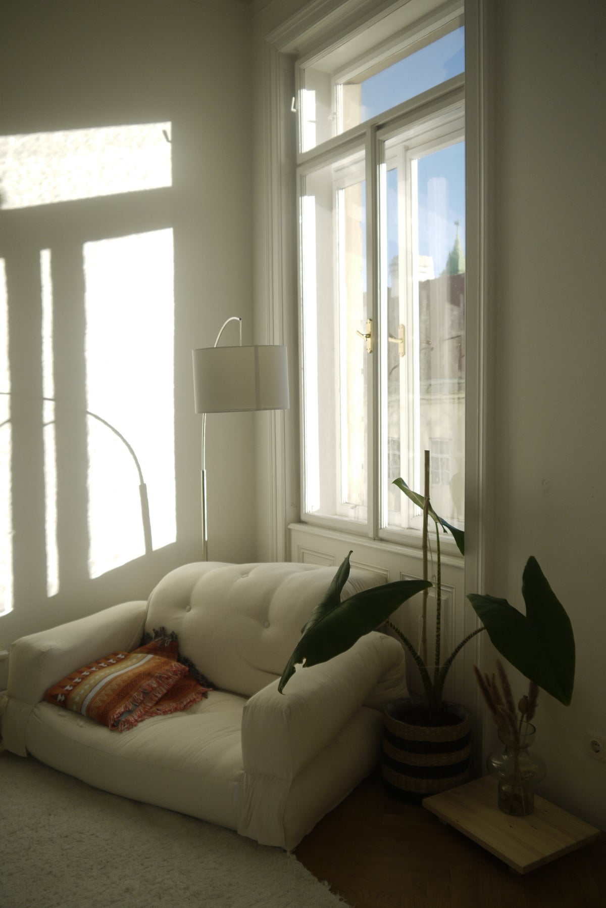 HIPPO SOFA CLAY BROWN