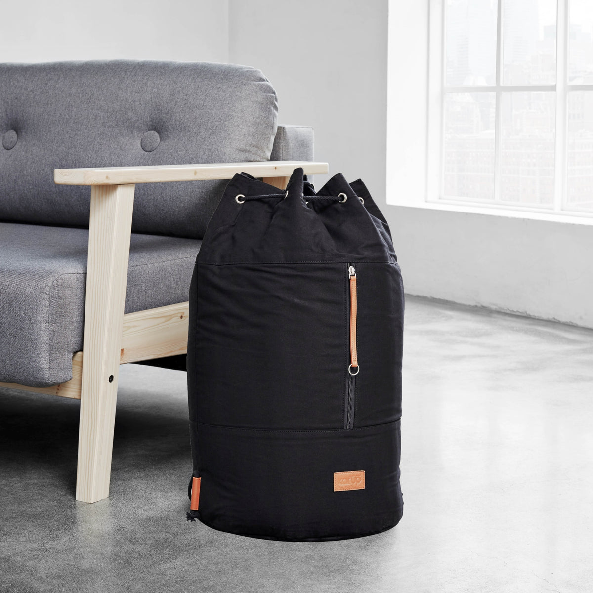 ROADIE BLACK/BLACK