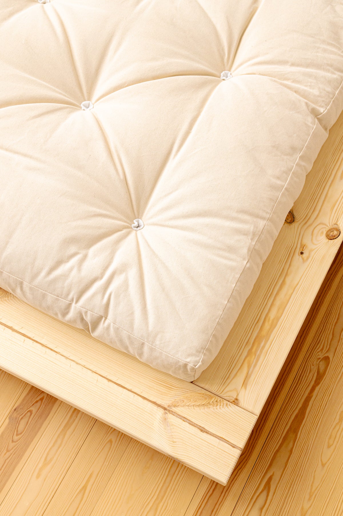 COCO FUTON BLACK 200 X 200