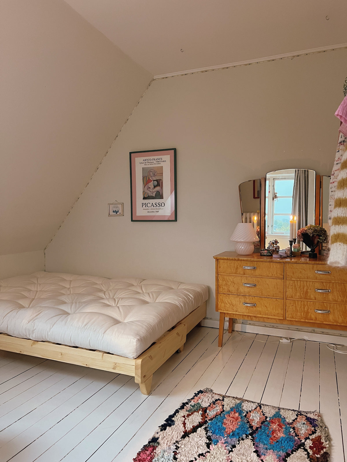 FRESH CLEAR LACQUERED W. FRESH MATTRESS BROWN