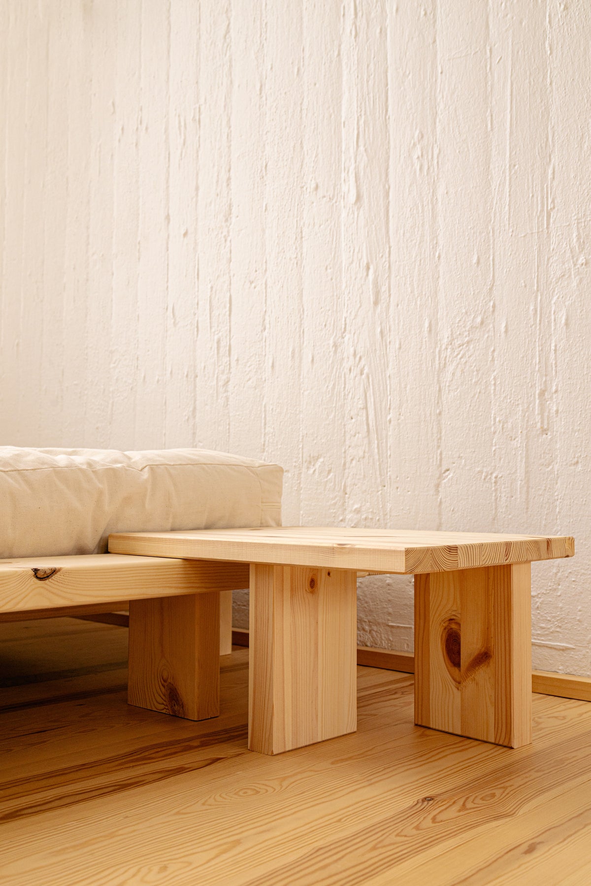 TABLE D'APPONTEMENT JAPAN BED CAROB BROWN