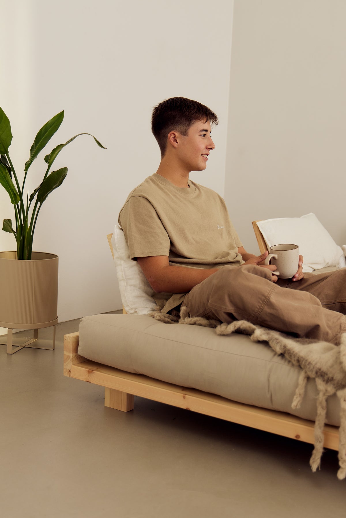 SOCIAL SOFA BED CLEAR LAC 140 X 200 W. 2 PCS BACK RESTS AND 2 PCS SIDE TABLES W. FRESH MATTRESS BEIGE